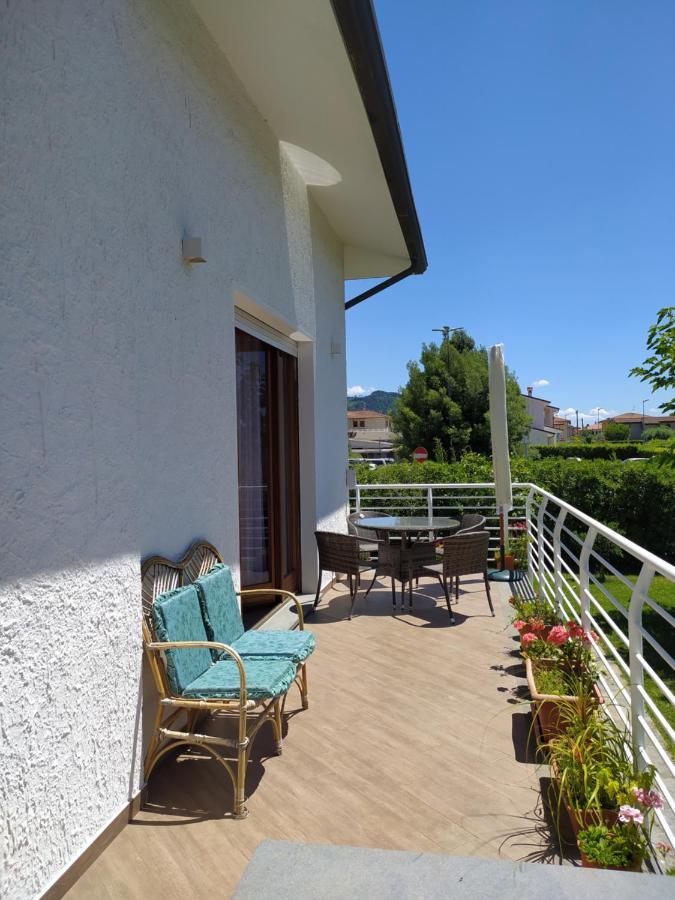 B&B Villa La Bouganville Camaiore Exterior photo